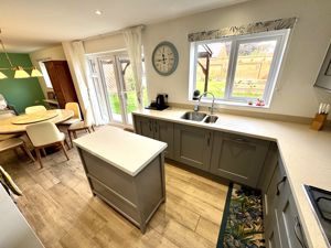 Photo 10- click for photo gallery